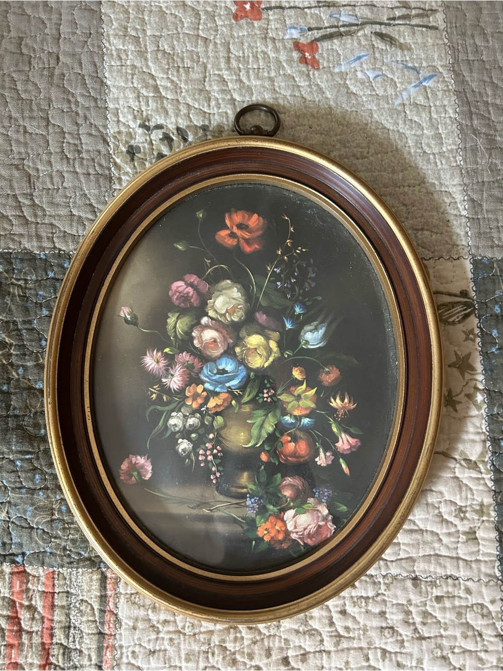 Vintage Oval Floral Wall Art in Brown and Gold Frame